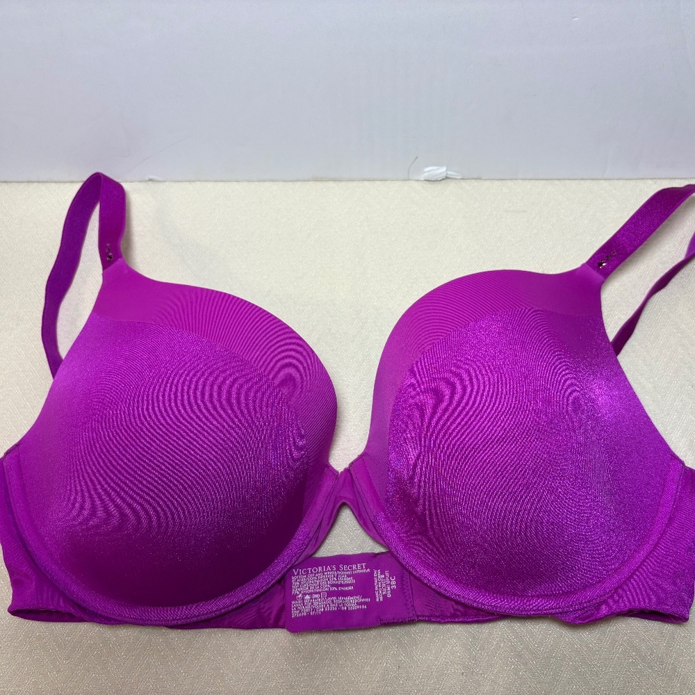 Victoria Secret Biofit Demi Up-Lift Bra, Magenta, size 38C- Pre-owned